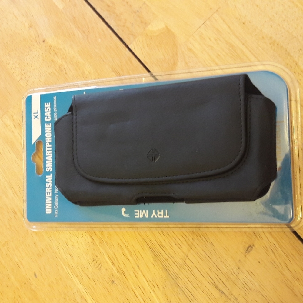 Phone cases - Picture 5 of 7